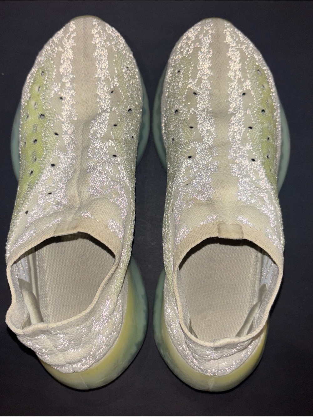 Yeezy Boost 380 Alien Blue Size 9 - Picture 5 of 6
